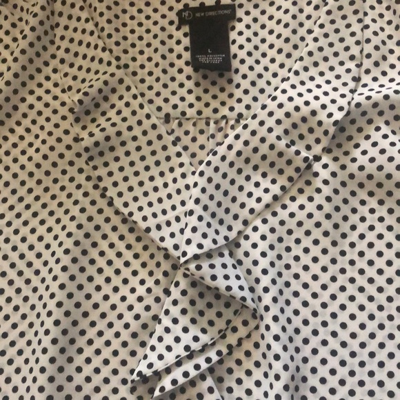 Top - Picture 3 of 4